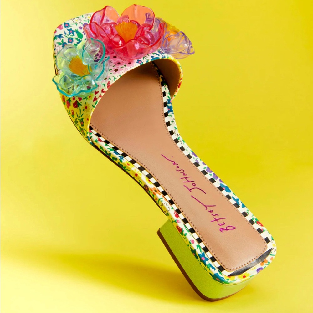 Betsey Johnson Women's Multicolor Slide Sandals - 9.5 NWOT